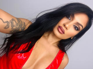 Picture of the sexy profile of EveHottie, for a very hot webcam live show !